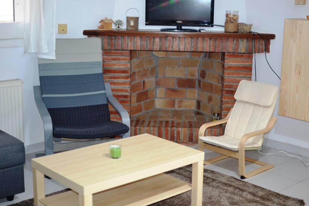 Maçanet de Cabrenys Cool Breeze Apartment מראה חיצוני תמונה